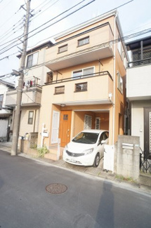【外観】 | 物件の外観です.
温かみのある色合いの外壁です。