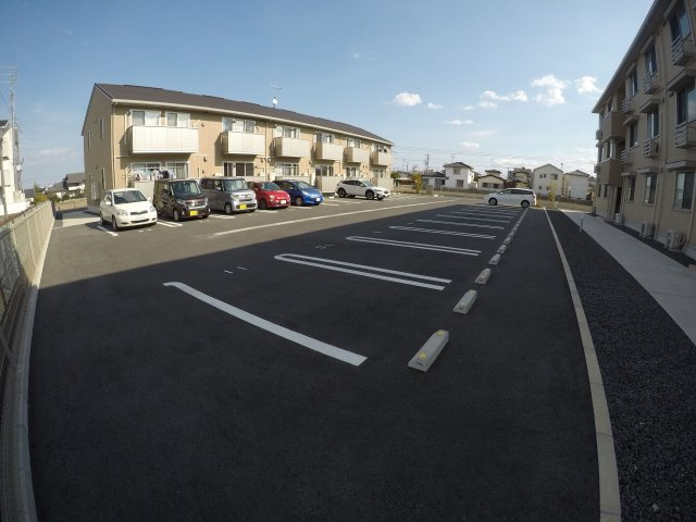 【駐車場】 | プレミアム九番館