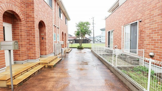 フロイデ　弐番館のロビー