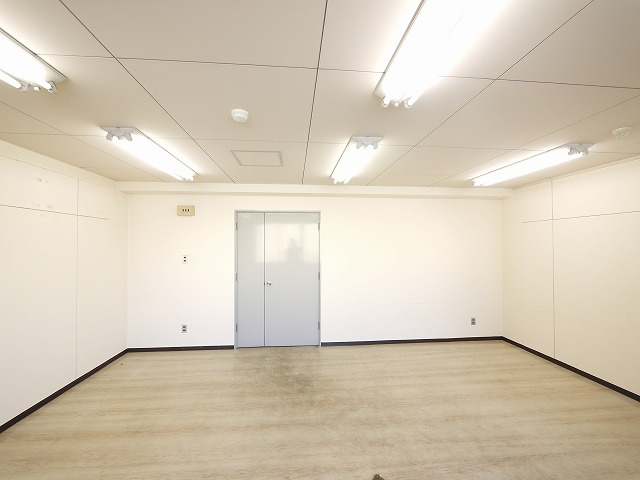 千曲ビルの内装