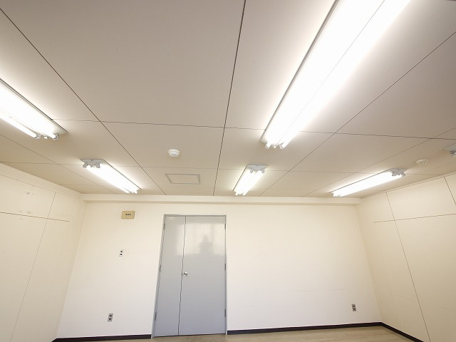 千曲ビルの内装