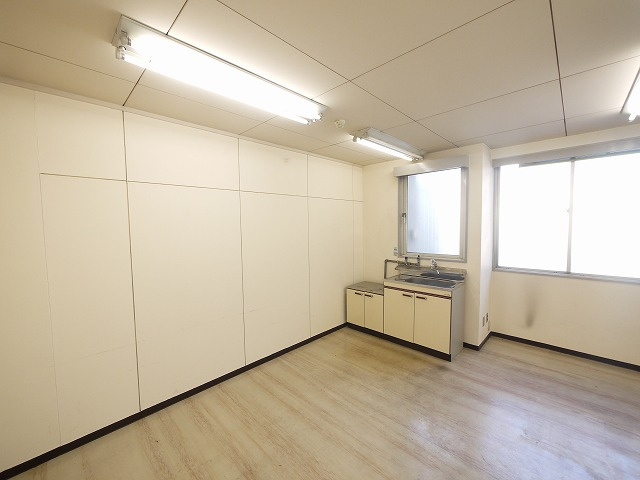 千曲ビルの内装