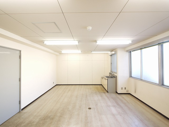 千曲ビルの内装