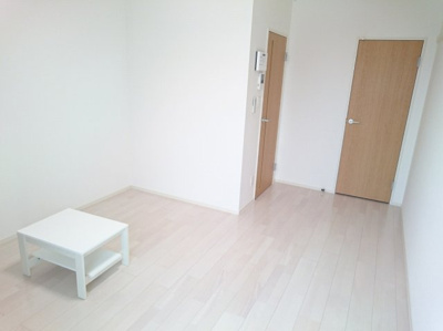 【洋室】 | クレイノカーサGOYAⅢ | ※写真は別のお部屋です