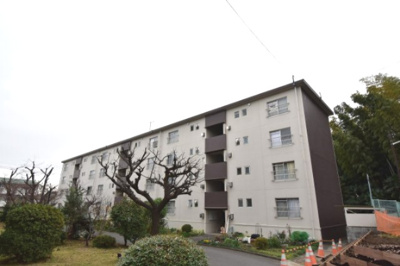 【外観】 | 宮根団地1号棟 | JR横浜線・横浜市営地下鉄グリーンライン「中山」駅徒歩10分の2路線利用可能と好立地！