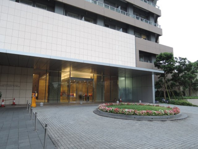 【エントランス】 | リエトコート武蔵小杉ＴＨＥ　ＣＬＡＳＳＹ　ＴＯＷＥＲ | 横須賀線「武蔵小杉」駅徒歩2分！東急東横線「武蔵小杉」駅徒歩5分！JR南武線「武蔵小杉」駅徒歩8分の複数路線利用可能と好立地！