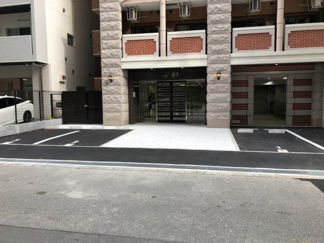 Luxe本町(ラグゼ本町）　BRAVI不動産の外観パース|【Luxe本町】外観パースです