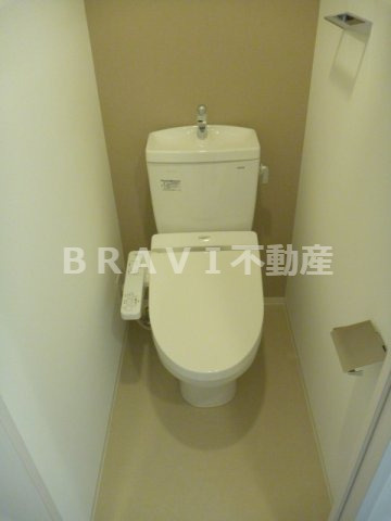 エスリード京橋グレイス　BRAVI不動産のトイレ|【エスリード京橋グレイス】トイレも気になるポイント