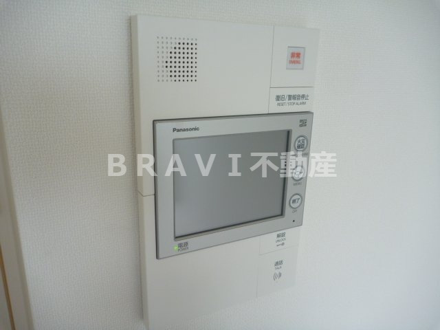 エスリード京橋グレイス　BRAVI不動産のセキュリティ|【エスリード京橋グレイス】モニター付インターホン