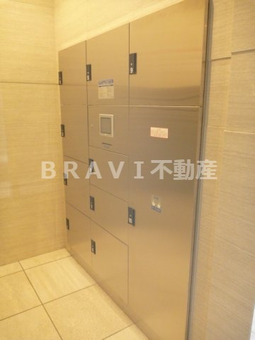 エスリード京橋グレイス　BRAVI不動産のその他共用部分|【エスリード京橋グレイス】宅配ボックス