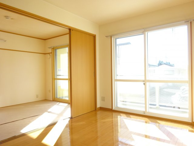 Court Adonis（コートアドニス）の居間・リビング