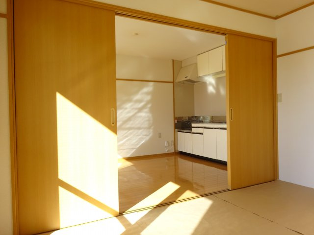 Court Adonis（コートアドニス）の内装