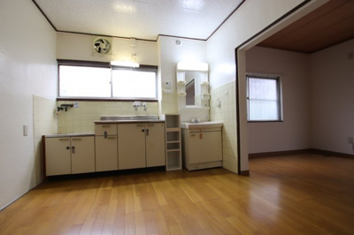 【居間・リビング】 | 堺市東区引野町2丁貸家