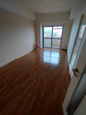  | メゾンパルフェート