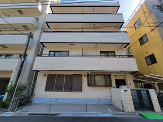 【外観】 | 菅長ビル　鉄筋コンクリート造の外観タイル張りマンション！日暮里・鶯谷・三河島駅からそれぞれ徒歩１０分。日暮里中央通りと尾竹橋通りから少し中に入った静かな環境です！駐輪場あります！
