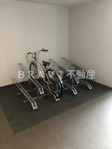 セレニテ心斎橋グランデ　BRAVI不動産のその他共用部分|【セレニテ心斎橋グランデ】敷地内駐輪場