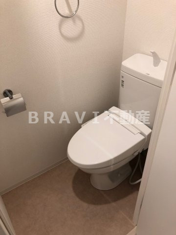 セレニテ心斎橋グランデ　BRAVI不動産のトイレ|【セレニテ心斎橋グランデ】落ち着いたトイレです