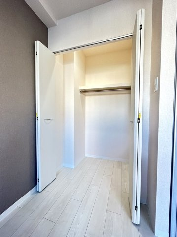 グラディート大沢川原の収納