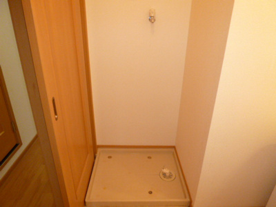 【その他】 | パーク・アヴェニューＡ | 洗濯機置き場