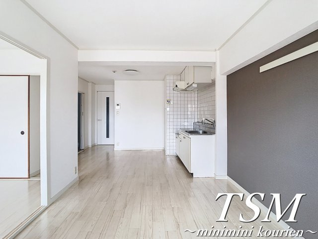 第２林マンションの居間・リビング