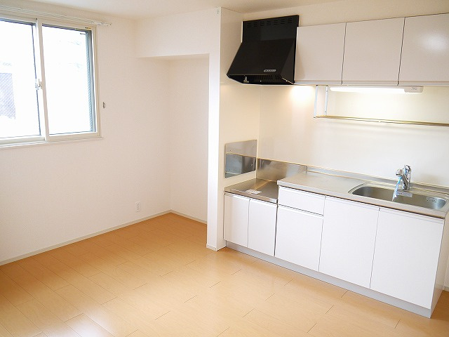 ランドマーク桜井　Ⅰのキッチン|キッチンでお料理をお楽しみください