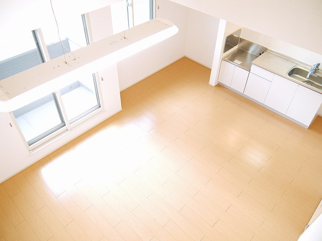 ランドマーク桜井　Ⅰの居間・リビング|ゆったり過ごせる居間です