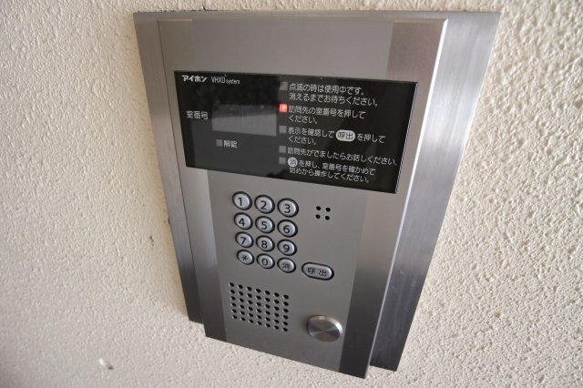 モンテメール学園前のセキュリティ