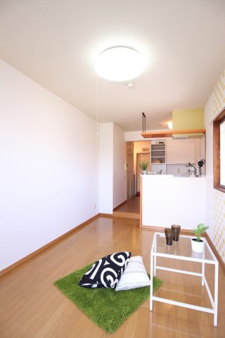 モンテメール学園前の寝室