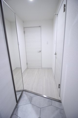 【玄関】 | ルミエール光町Ⅲ