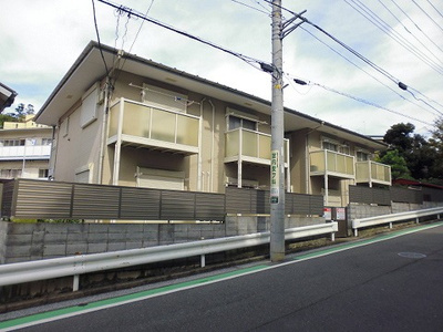 【外観】 | プチフィーユ日吉 | 東急東横線「日吉」駅より徒歩8分！通勤通学・お買物にも便利な立地の2階建てアパートです♪