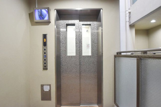 【その他共用部分】 | エレベーター　防犯モニター付