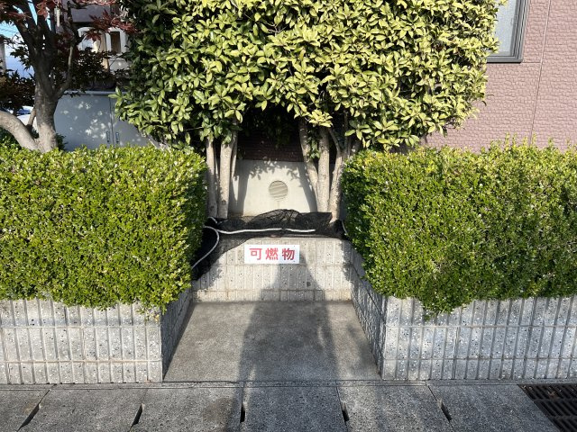 ハイカムールあすかBのその他共用部分|敷地内ゴミ置場