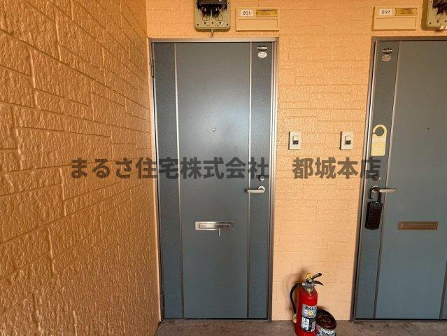 S・Tハイツ Ⅱのエントランス|２階の写真になります
