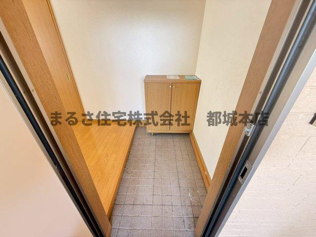 S・Tハイツ Ⅱの玄関|２階の写真になります