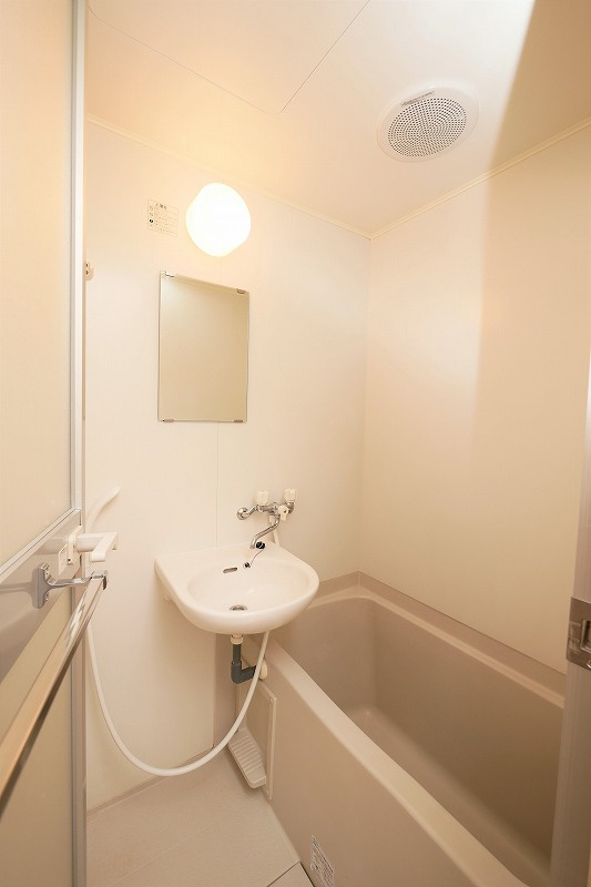 メゾン長束西の浴室|メゾン長束西204