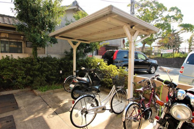 【その他共用部分】 | ヴィラハピネス | ★屋根付き駐輪場★