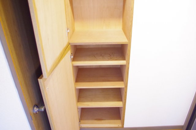 21コスモス恒久の玄関