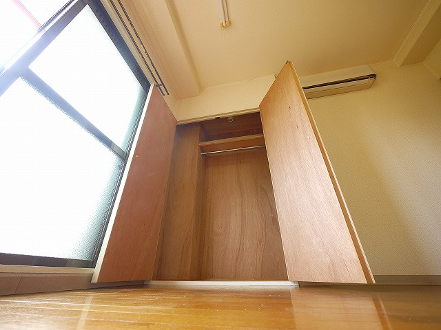 ジュネス新大宮Bの収納|収納豊富です