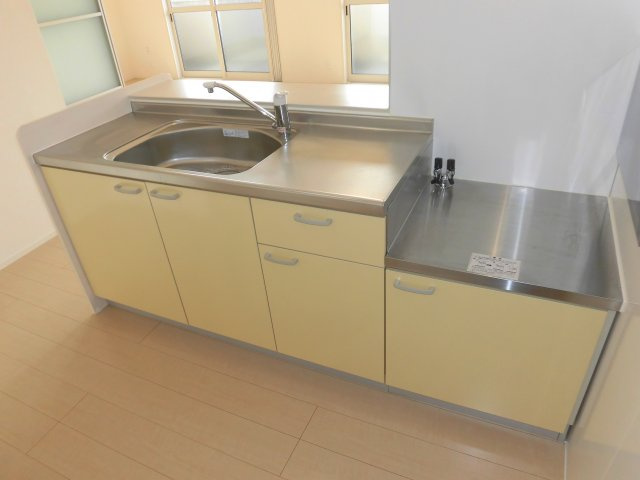 ロイヤル花水木のキッチン