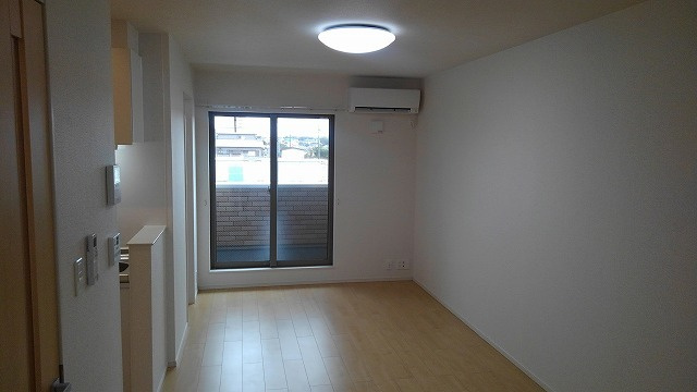 ヴィレ・ニ・カンパーニャⅡの居間・リビング