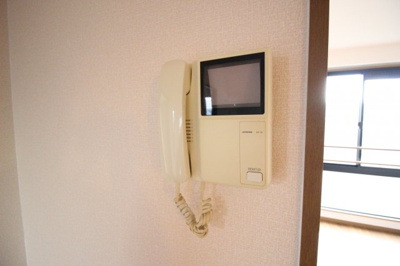 【セキュリティ】 | ニューリバーサイド八尾南　Ｂ棟 | ☆モニター付きインターホン☆