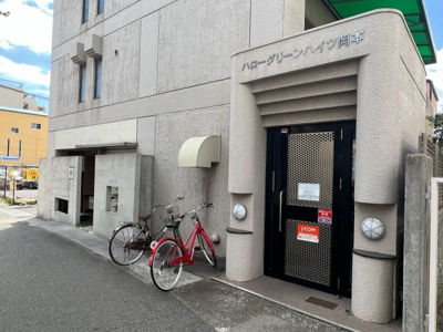 【エントランス】 | ハローグリーンハイツ岡本