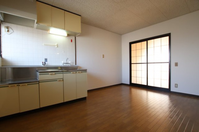 【居間・リビング】 | 上野ハイツ