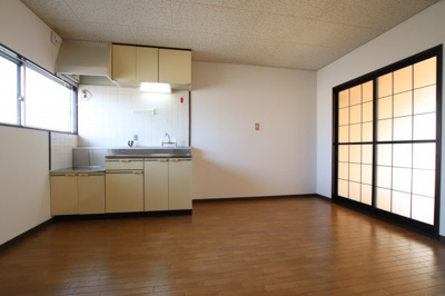 【居間・リビング】 | 上野ハイツ