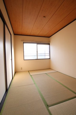 【寝室】 | 上野ハイツ