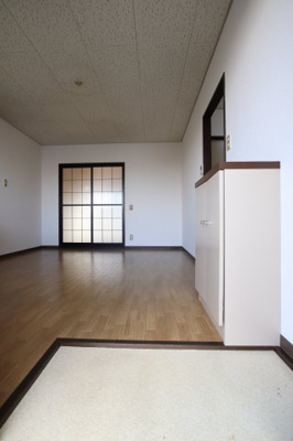 【玄関】 | 上野ハイツ