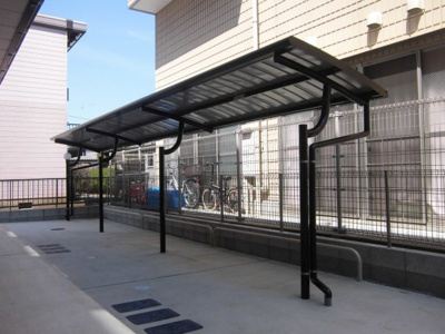 【その他共用部分】 | アンビシャスVIG | 屋根付き駐輪スペース