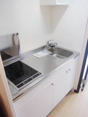 【キッチン】 | アンビシャスVIG | IH＆ラジエントヒーターの2口コンロ完備
