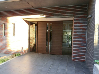 【エントランス】 | レジディア船橋４ | 物件への入り口もおしゃれな感じ