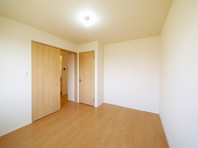 ボヌール　プレジオの寝室|落ち着いて過ごせるお部屋なので、寝室にいかがでしょうか
